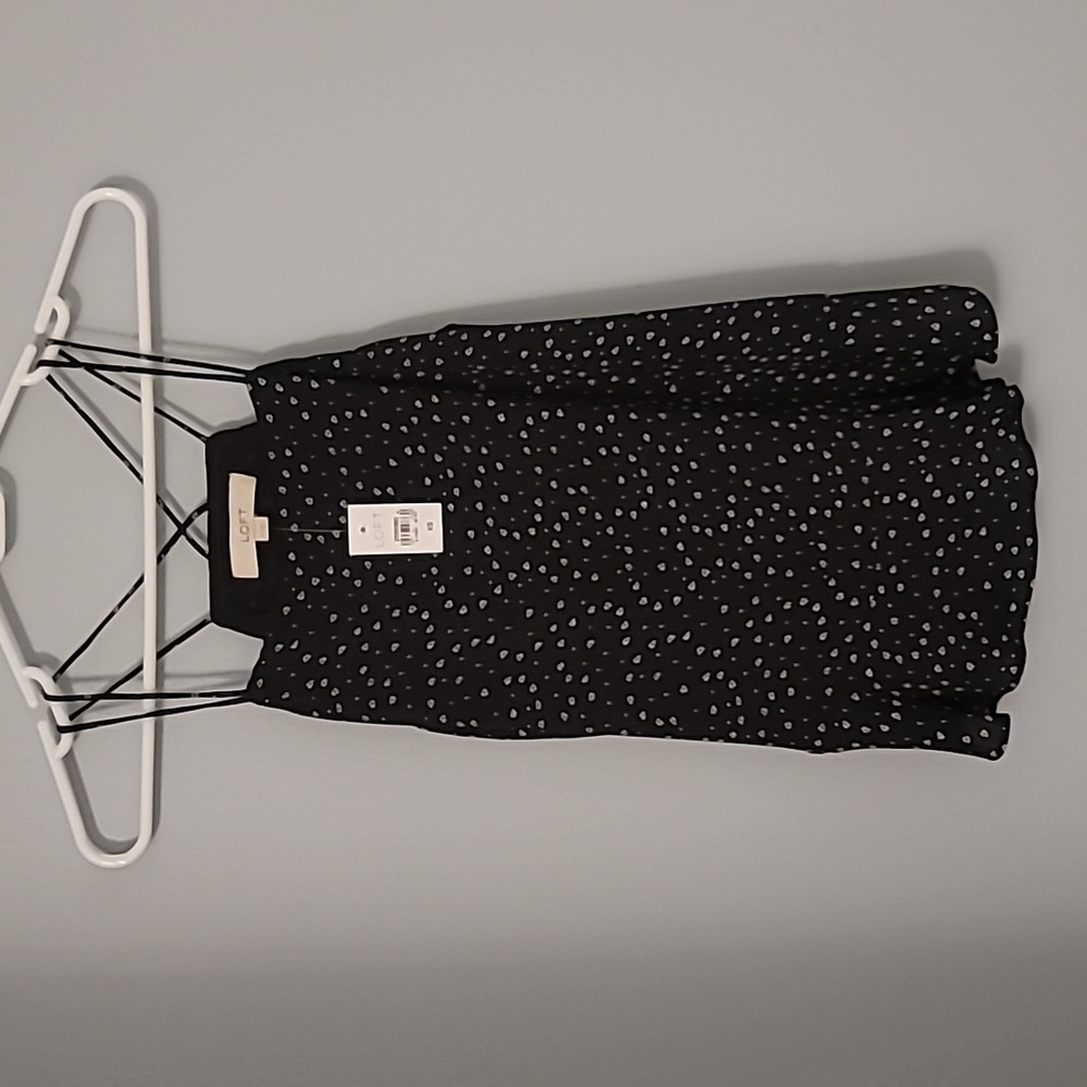 Black flowy Loft tank